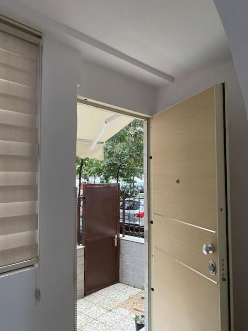 Es Apartment ティラナ エクステリア 写真